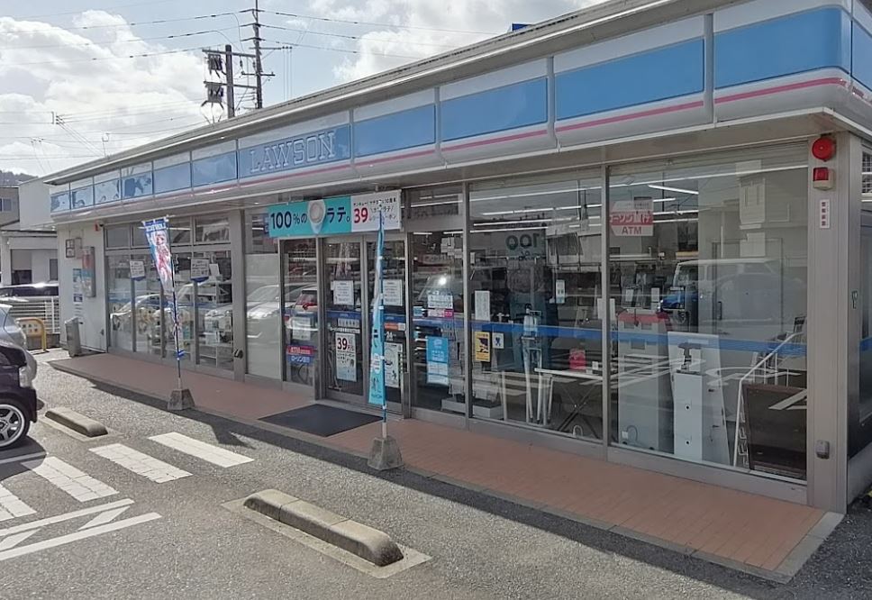 コンビニ　ローソン 久留米東合川六丁目店（コンビニ）まで406m