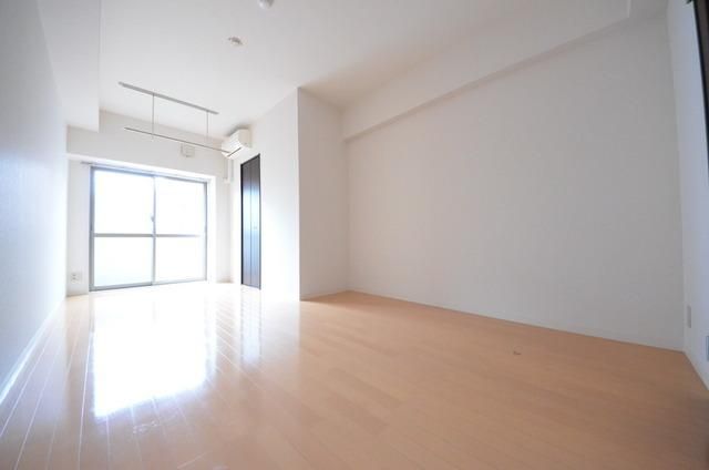 居室・リビング　☆広すぎてごめんなさい！☆