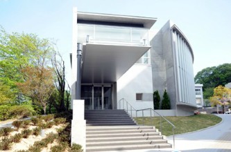 大学・短大　日本文化大学（大学・短大）まで2129m