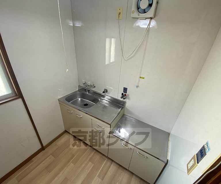 キッチン　ガスコンロ設置可