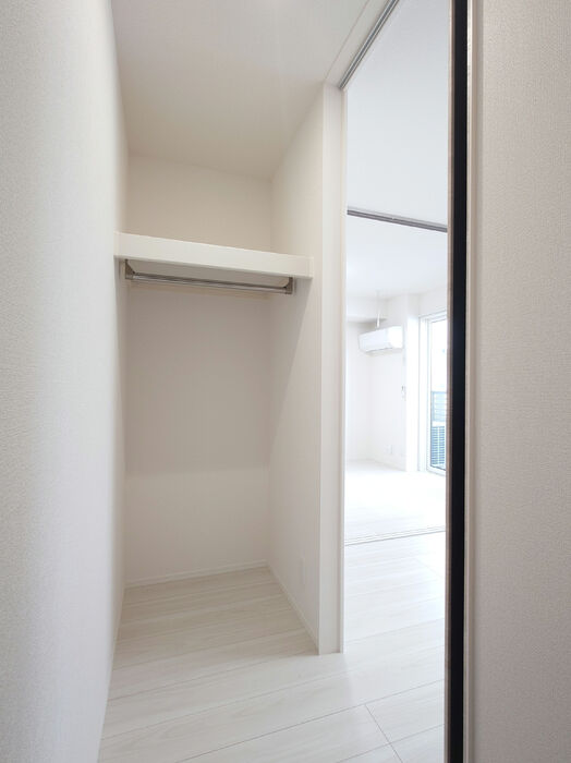 収納　ウォークインクローゼット