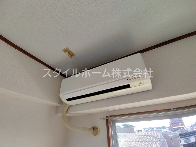 その他設備　エアコンで1年中快適です。