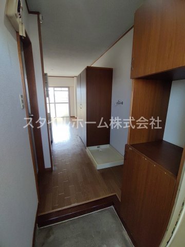 玄関　落ち着いた玄関です