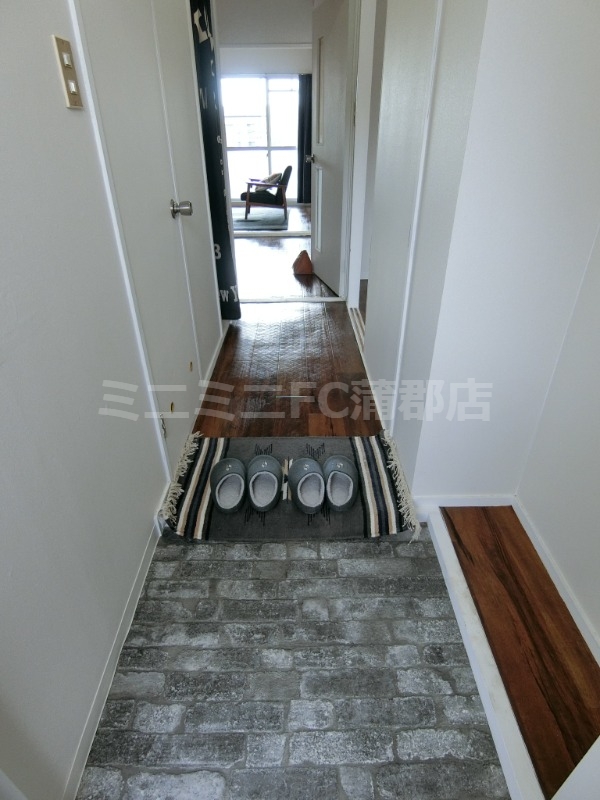 玄関　モデルルーム