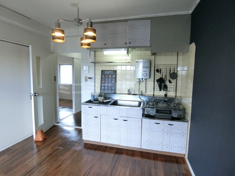 キッチン　モデルルーム