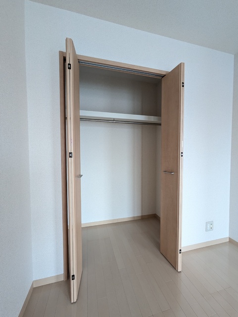 収納　洋室にはクローゼットあります