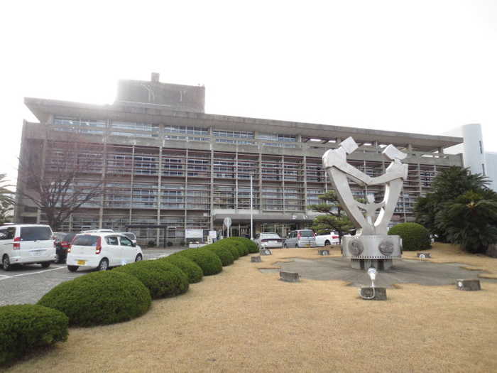 役所　コスモスシアター（役所）まで1800m