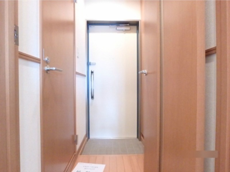 玄関　図面と現状に相違がある場合には現状を優先