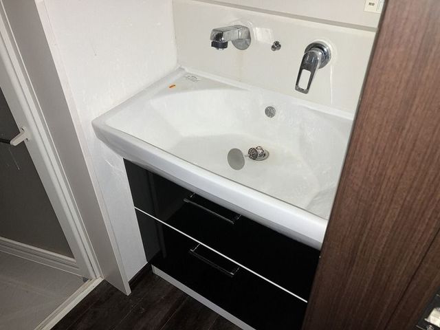 洗面設備　同仕様