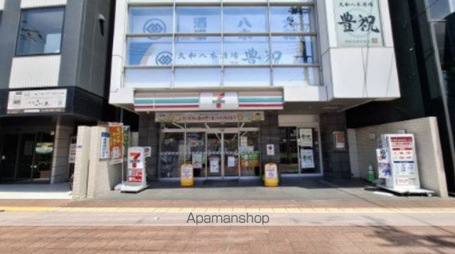 コンビニ　セブンイレブン　近鉄大和八木駅北口店（コンビニ）まで627m