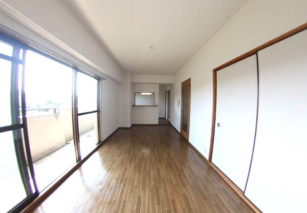 居室・リビング　ゆったり過ごせる居間です