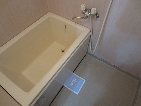 バス・シャワールーム　お風呂です