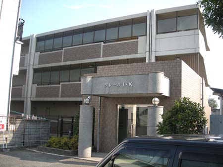 エントランス　清潔なエントランスです