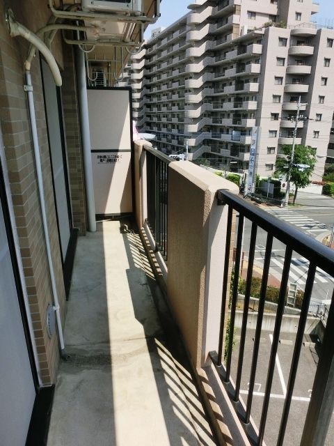 バルコニー　※別号室参考写真です