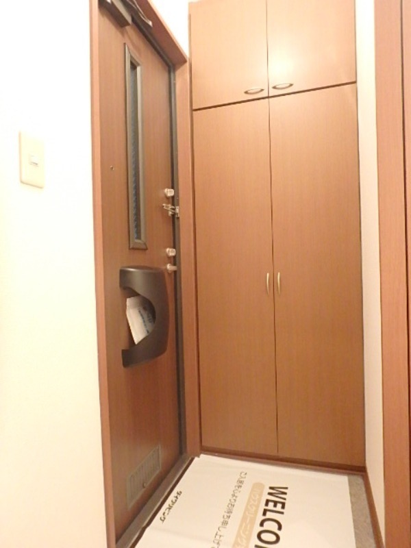 玄関　図面と現状に相違がある場合には現状を優先