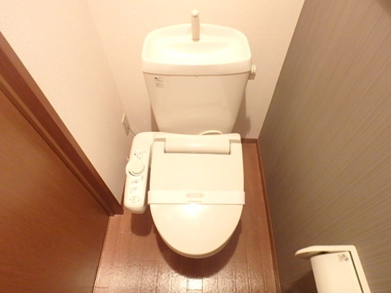 トイレ　図面と現状に相違がある場合には現状を優先