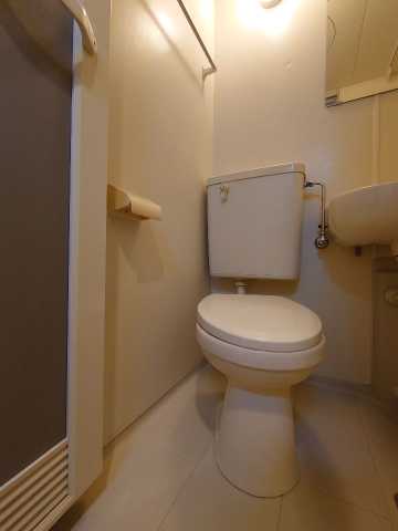 トイレ　三和マンション3号館