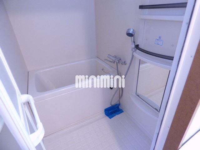 バス・シャワールーム　広いお風呂です。ゆっくりできますね