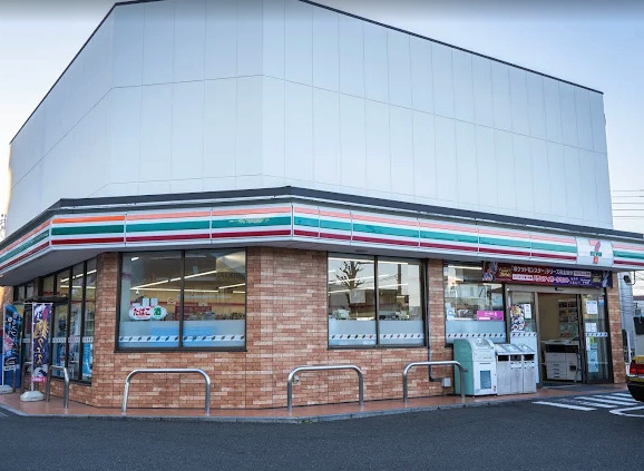 コンビニ　セブンイレブン 足立千住曙町店（コンビニ）まで1106m