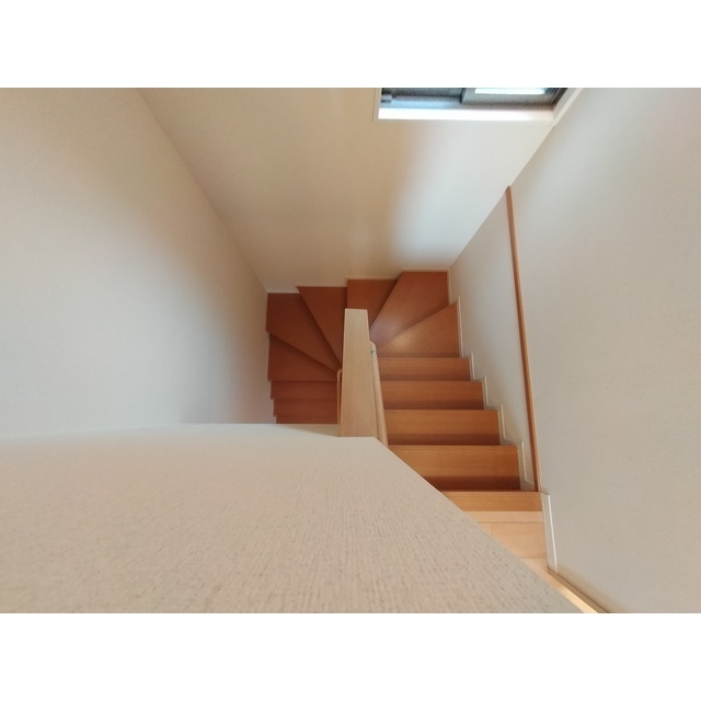 バルコニー　室内物干し