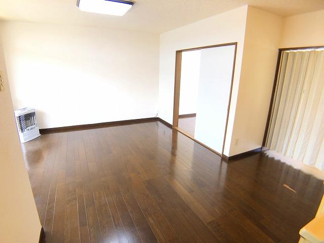 居室・リビング　リビング２