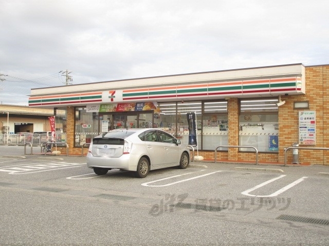 コンビニ　セブンイレブン長浜インター店（コンビニ）まで800m