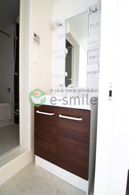 洗面設備　※同建築シリーズ ※参考イメージ　現況優先