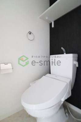 トイレ　※同建築シリーズ ※参考イメージ　現況優先