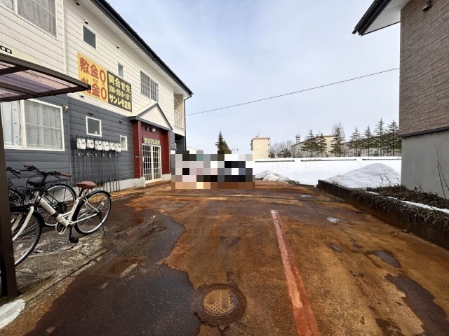 駐車場　消雪設備あり