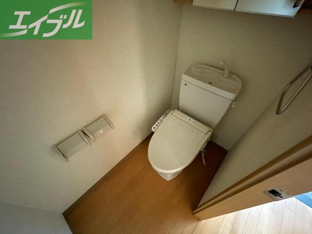 トイレ　シャワー付トイレ