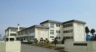 中学校　旭川市立忠和中学校（中学校）まで1700m