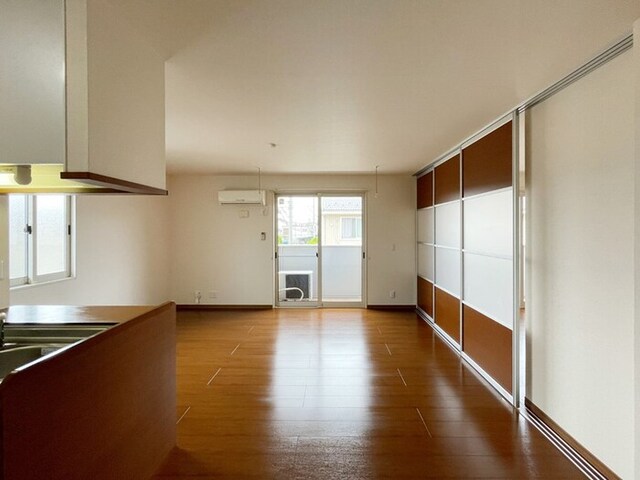 居室・リビング　洋室