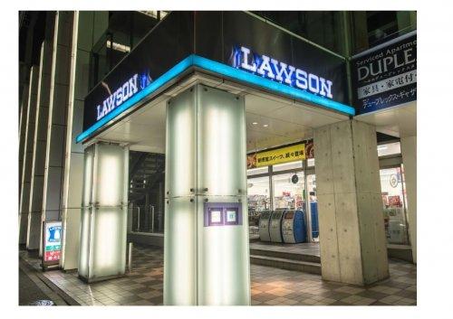 コンビニ　ローソン 六本木三丁目店（コンビニ）まで568m