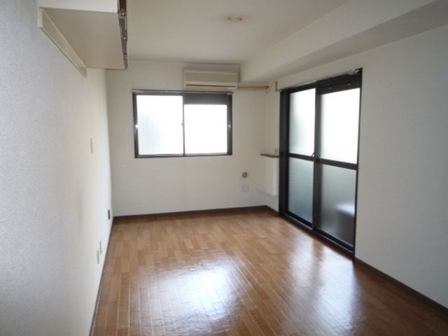 その他部屋・スペース　★明るい洋室★