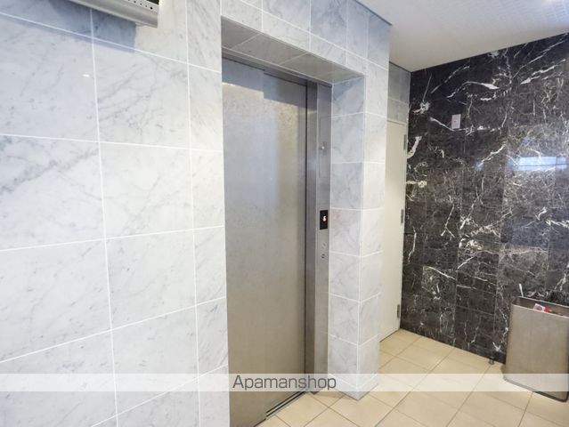 ロビー　ロビー