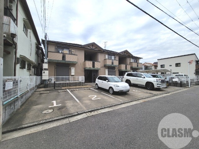 駐車場　敷地内駐車場