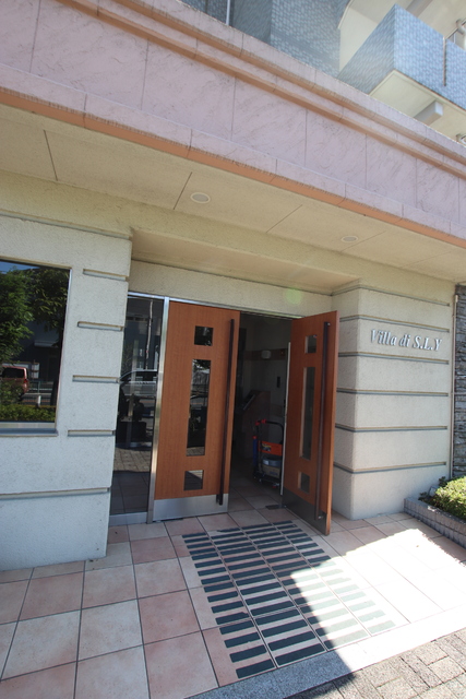 エントランス　物件エントランス★