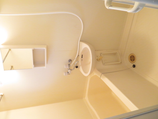 バス・シャワールーム　浴室乾燥機能付バス