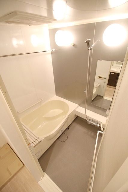 バス・シャワールーム　☆バス☆