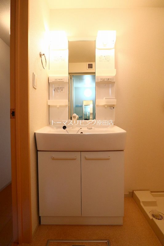 洗面設備　204号室写真