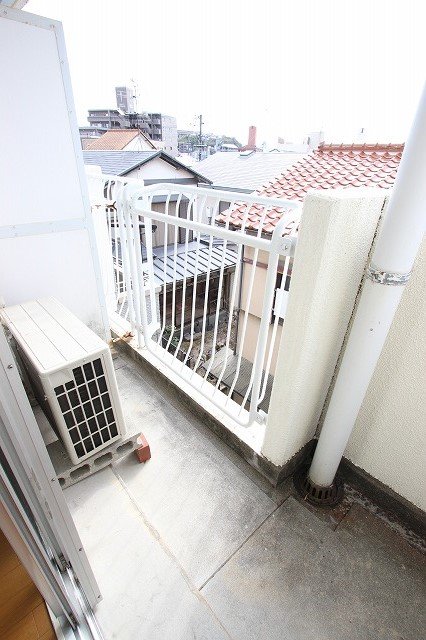 バルコニー　同物件の他部屋の写真