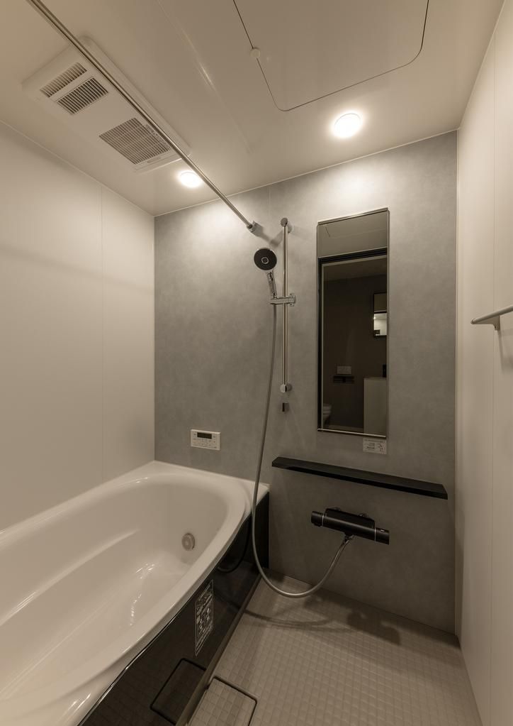 バス・シャワールーム