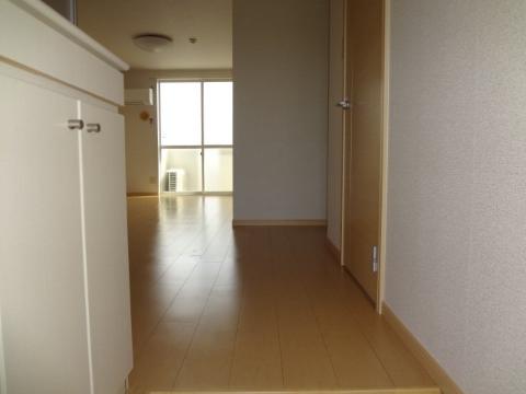 玄関　玄関（イメージ）