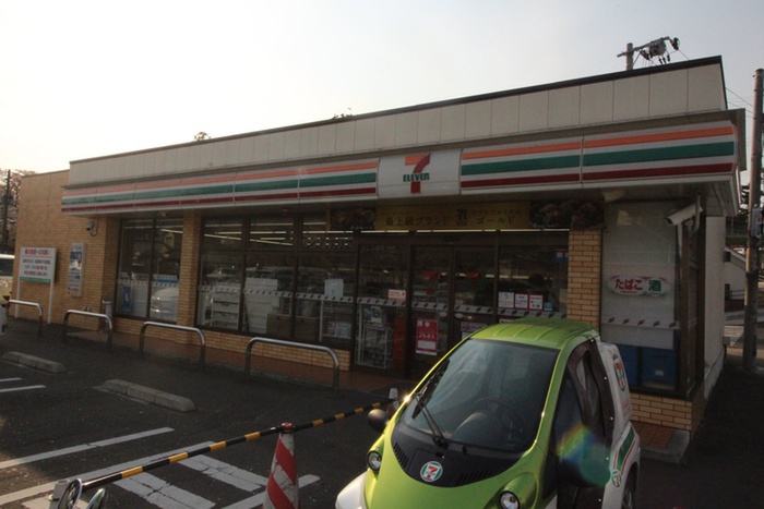 コンビニ　セブンイレブン仙台荒巻本沢店（コンビニ）まで500m