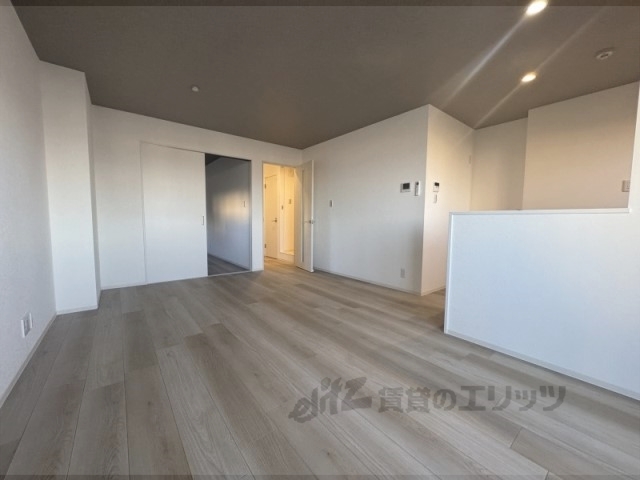 居室・リビング　リビング