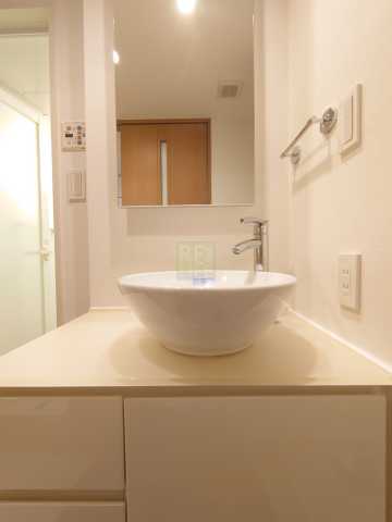 洗面設備　別間取り参考写真