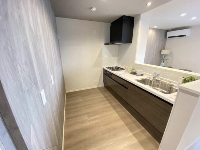 キッチン　家具家電小物はイメージ　実際の付帯はございません。