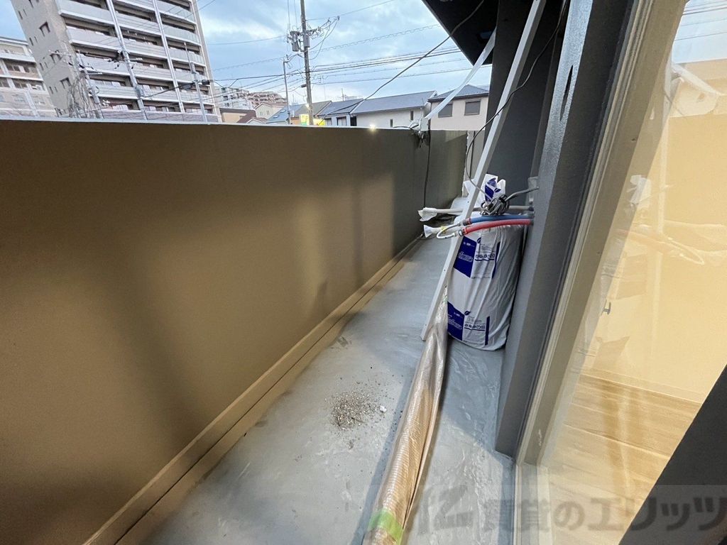 バルコニー　バルコニー