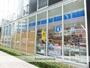 コンビニ　ローソン瓦町１丁目店（コンビニ）まで184m