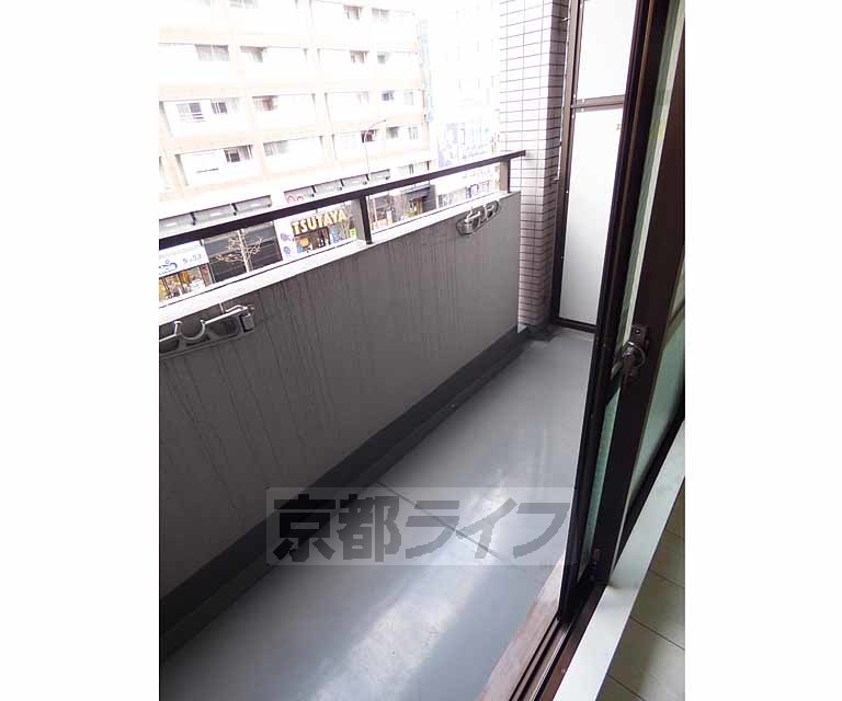 バルコニー　綺麗なバルコニです。